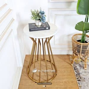 Meja Ruang Tamu Sudut Luna D 50 Stainless Gold, Meja Marmer Krem Untuk Sudut Ruangan Bulat Mewah Modern